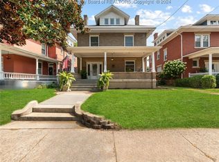 1566 Virginia St E, Charleston, WV 25311