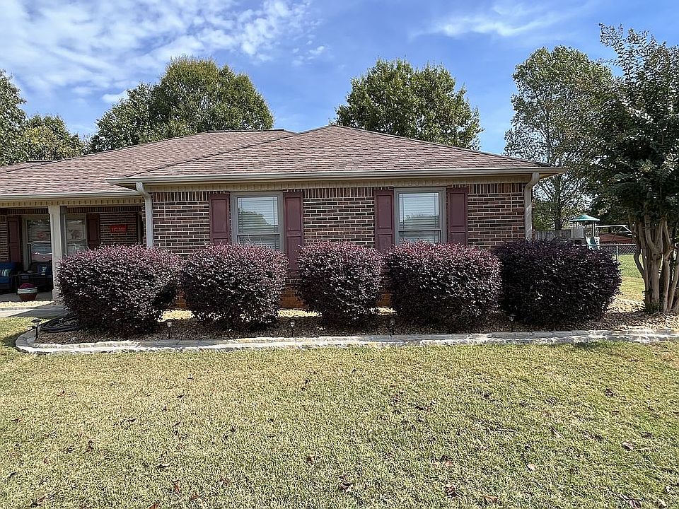 1st image of 10303 Trafalgar Cir SW