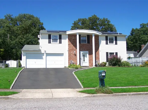 29 John Street, Port Jefferson Station, NY 11776