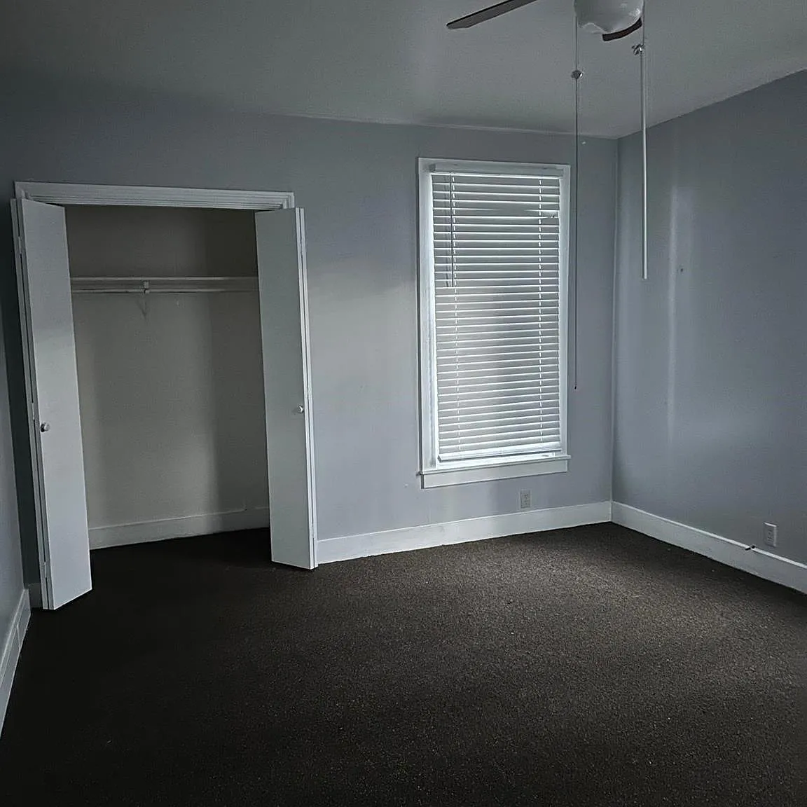 2 bed, 1.0 bath, 985 sqft, $1,350 — Photo 2