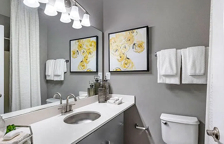 Summit Ridge Apartments — Photo 10