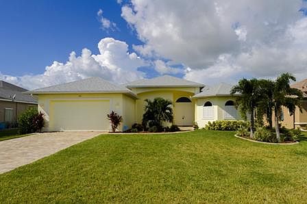 1st image of 1925 SW 54th St