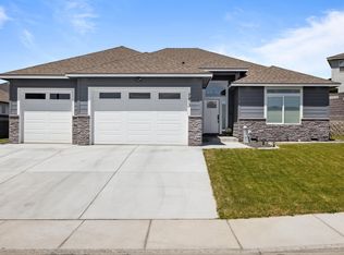 7413 Cornflower Dr, Pasco, WA