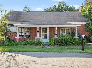 101 N Primitive St, Mayodan, NC 27288