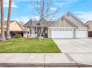 3055 N Madison Way, Hanford, CA 93230