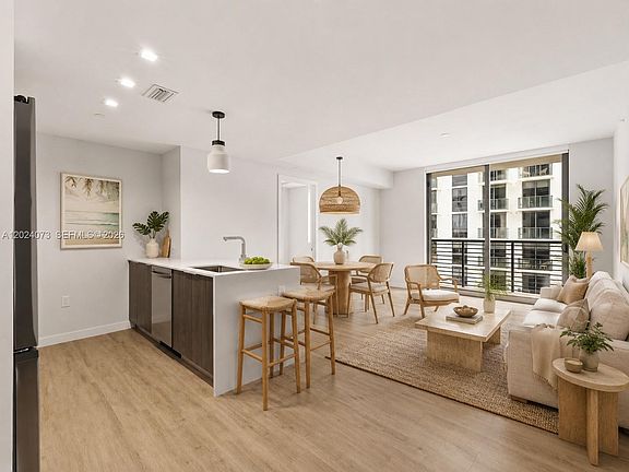 2nd image of 697 N Miami Ave #1810