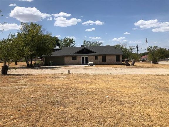 5th image of 915 SW 19th St