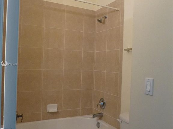 5th image of 14645 SW 14th St