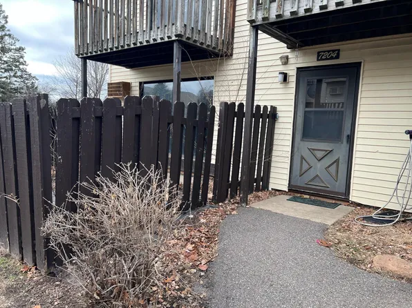 7204 72nd Ln N, Brooklyn Park, MN 55428