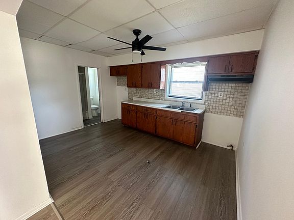 4th image of 13429 S Brandon Ave APT 1