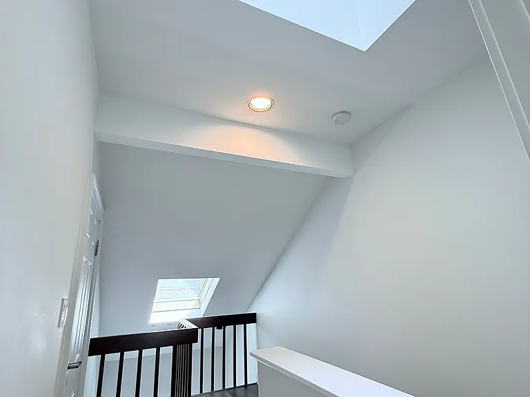 2289 Bedford St #D13 — Photo 28