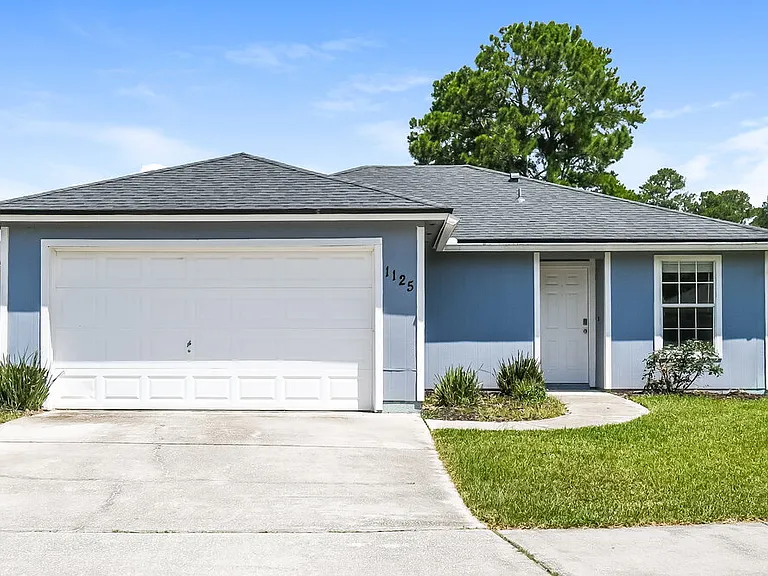 1125 Buccaneer Blvd — Photo 1