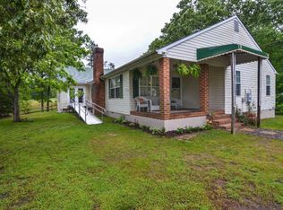 161 Ullainee Rd #C, Caret, VA 22436