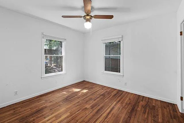 3011 S 5th St — Photo 16
