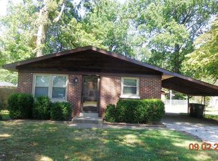 2058 Ridgeway Ave, Evansville, IN 47714