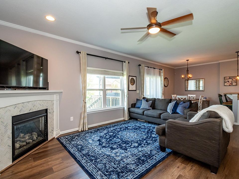 1st image of 1807 Sara Ct #1