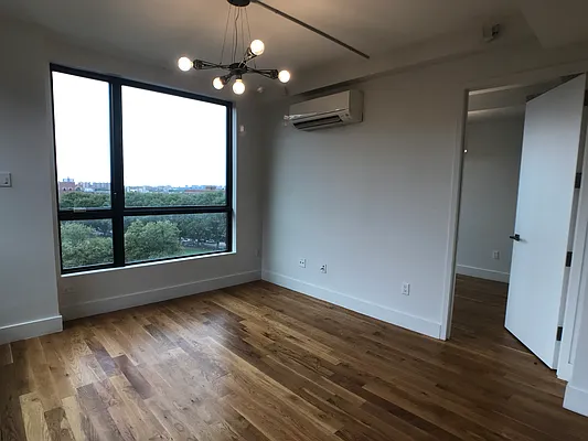 Rented by City Vista Inc | media 34