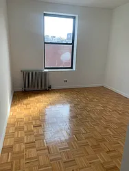 Rented by M.Grossman R.E. Management