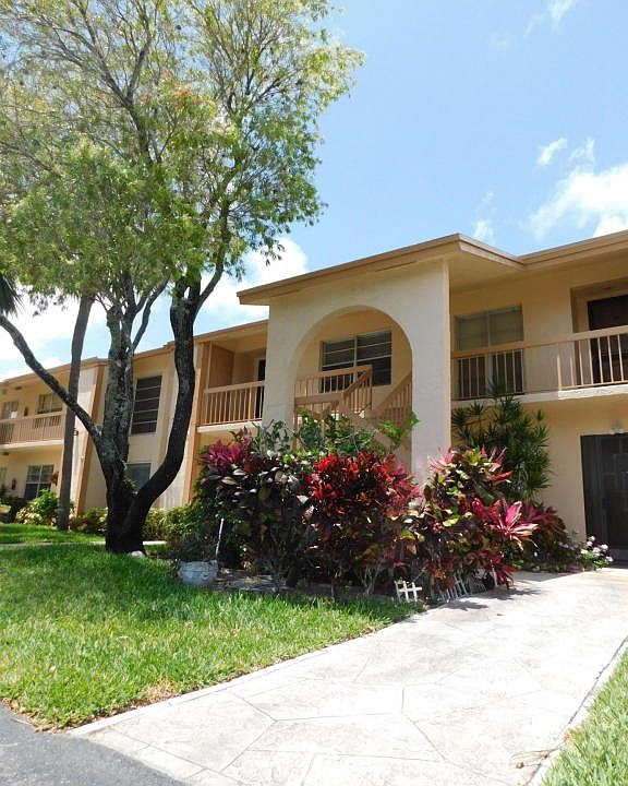 1st image of 5919 Areca Palm Ct APT E