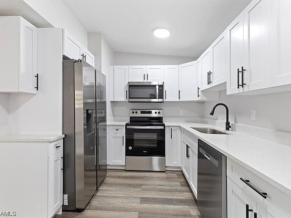 5th image of 1533 Brookhill Dr