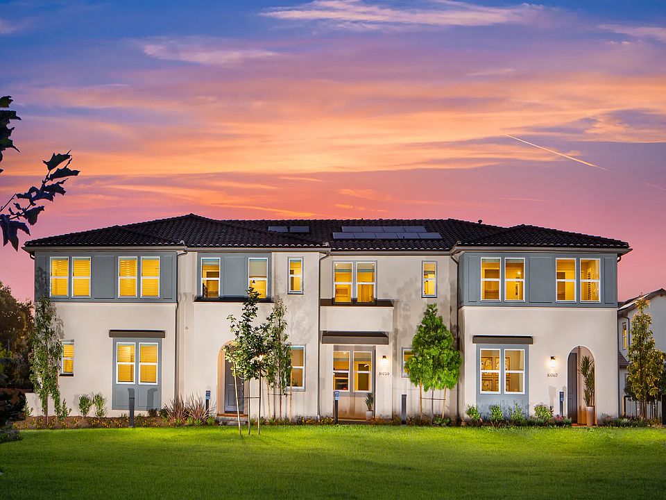1st image of 339 Capistrano Dr