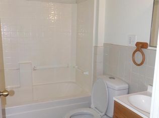 704 E 2nd St, Marshfield, MO 65706