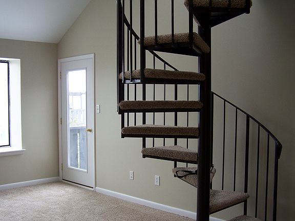 2 Bedrooms Plus Loft