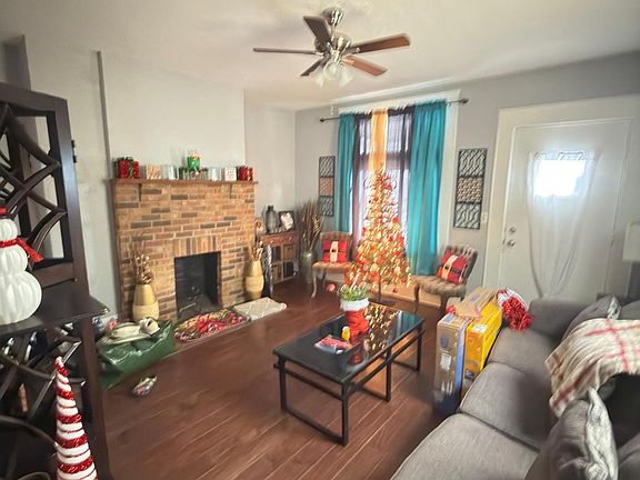 2nd image of 5203 Rolston Ave