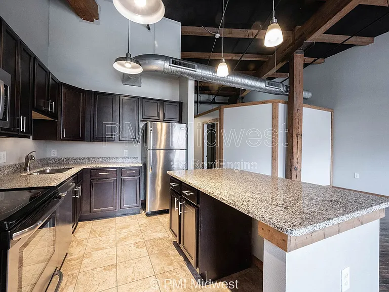Lofts on Madison — Photo 61