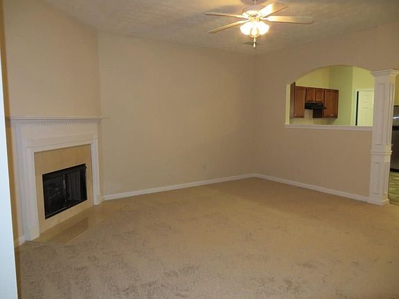 4th image of 2190 Hawks Bluff Trl