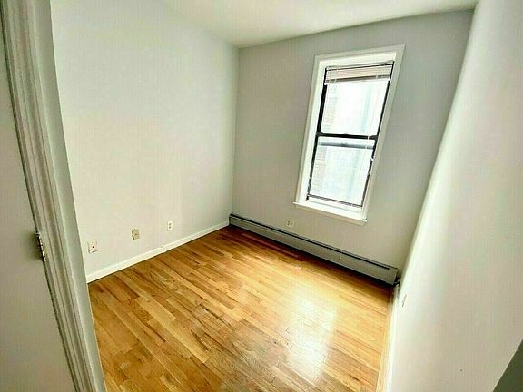 5th image of 40-04 36th Ave #3FF