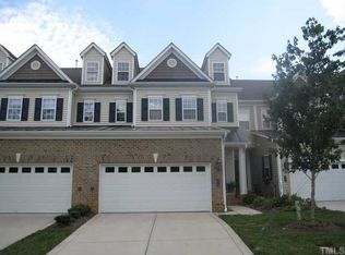 230 Towne Ridge Ln, Chapel Hill, NC 27516