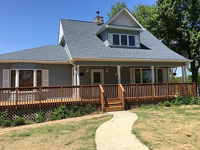 Home with Huge deck