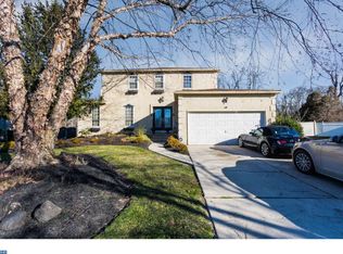 15 Lisa Ct, Sewell, NJ 08080