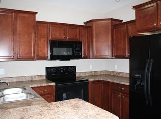206 Kroeger Ave APT 2D, Dupo, IL 62239