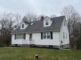 116 Sunrise Hill Rd, Fishkill, NY 12524