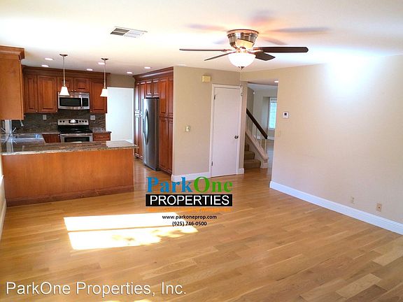 2nd image of 2727 Corte Ponderosa