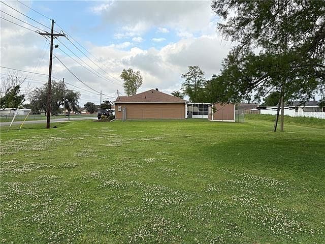 1st image of 2933 Barataria Blvd
