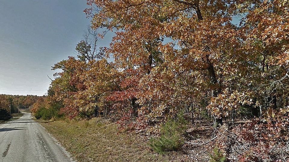 1st image of 304 Shady Ln