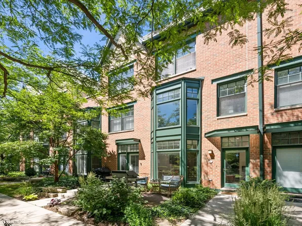 101 N Euclid Ave APT 15, Oak Park, IL 60301