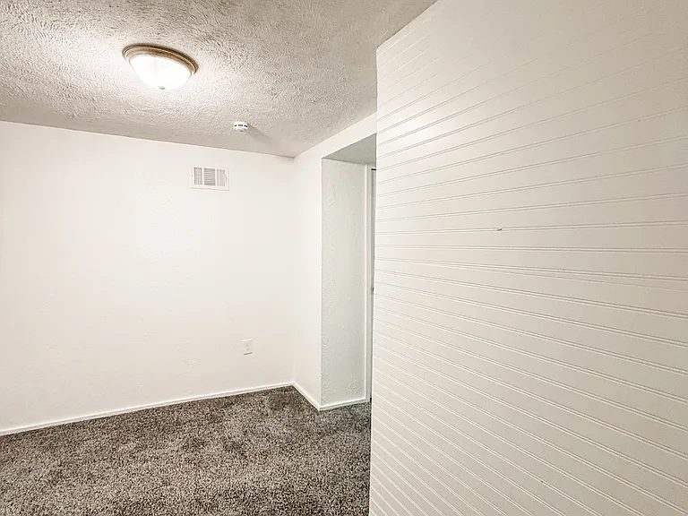 1228 S 10th St #3 — Photo 6