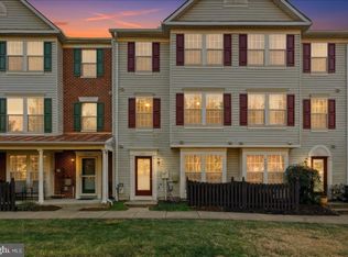 8307 Green Heron Way #11, Lorton, VA 22079