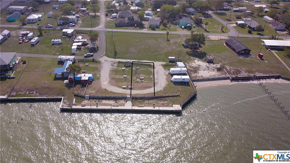 2 Bayfront Ln, Pt Lavaca, TX 77979 Zillow