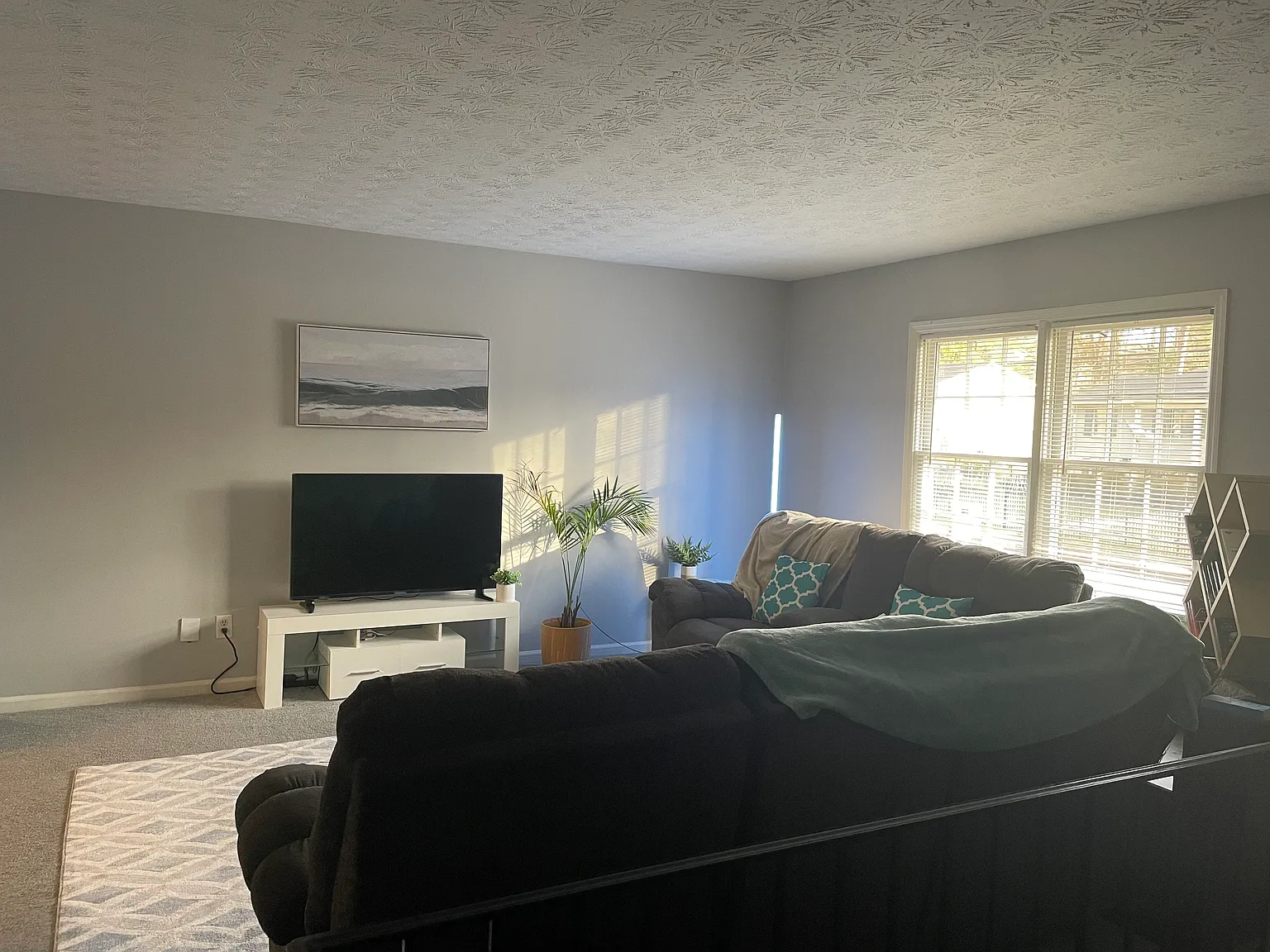 3942 Emerald North Dr — Photo 4
