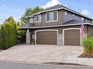 11 SW 9th St, Battle Ground, WA 98604