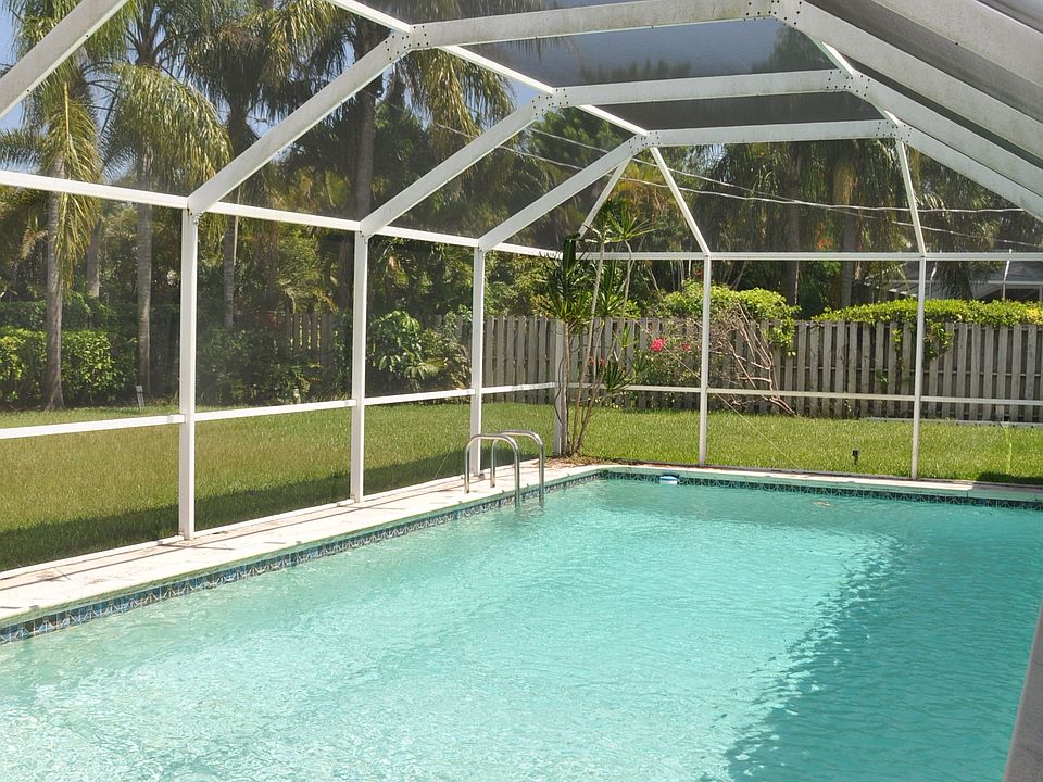 2nd image of 15825 SW 83rd Ct
