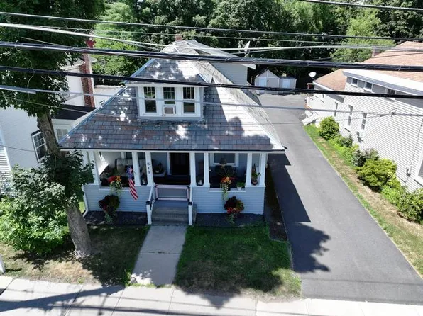 811 Hudson Ave, Stillwater, NY 12170