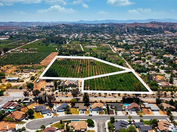 10640 Victoria Ave #1, Riverside, CA 92503