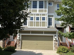 1905 Red Maple Ln, Northfield, MN 55057