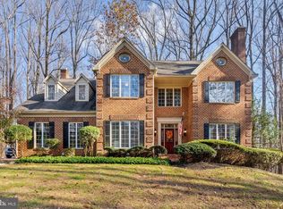6637 Plantation Ln, Warrenton, VA 20187